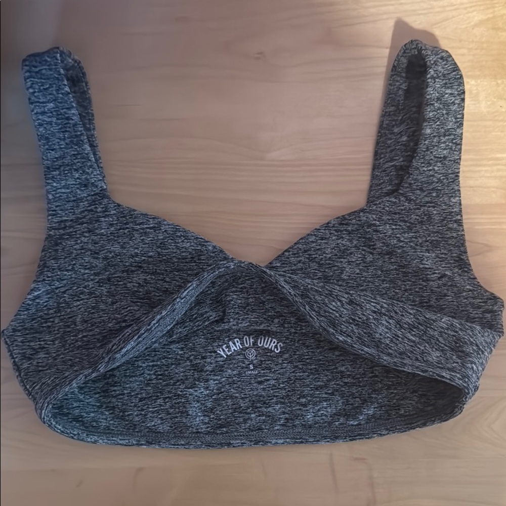 Year of Ours Women's Gray Sports Bra